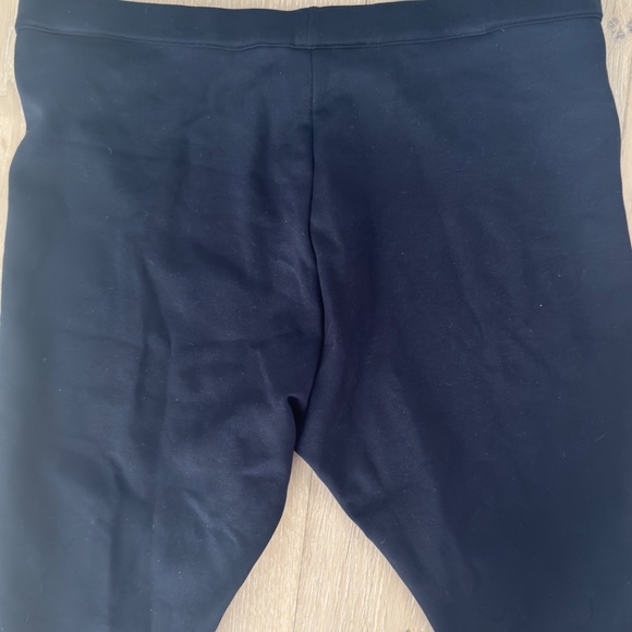 Land's End Leggings in Medium Size 10-12 - Picture 5 of 7